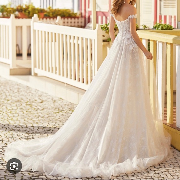 Rosa Clara Hayden Wedding Dress Size 8 - Picture 2 of 2